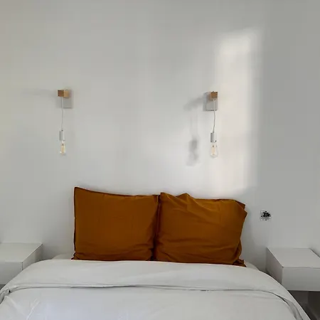 Le Balcon De La Rade Apartment *