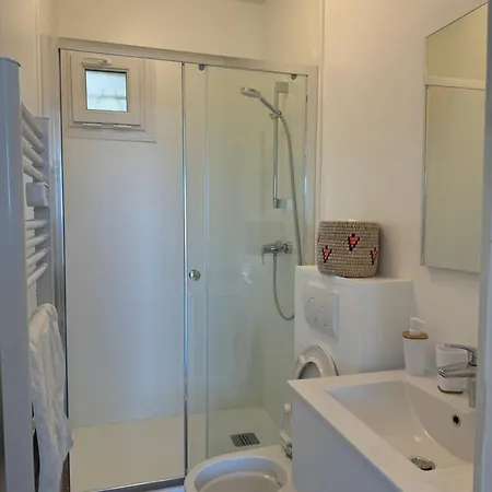 Le Balcon De La Rade Apartamento *