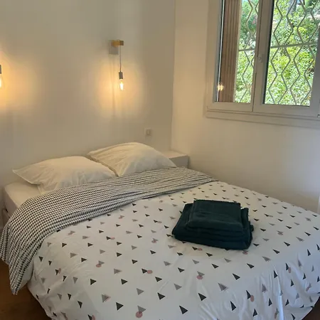 Le Balcon De La Rade Κασί